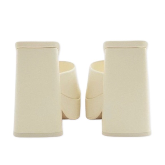 ๐ Brand New Leather Chunky Heeled Platform Mules - Picture 4 of 15